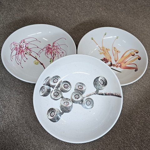 ANGUS AND CELESTE LARGE SERVING BOWL