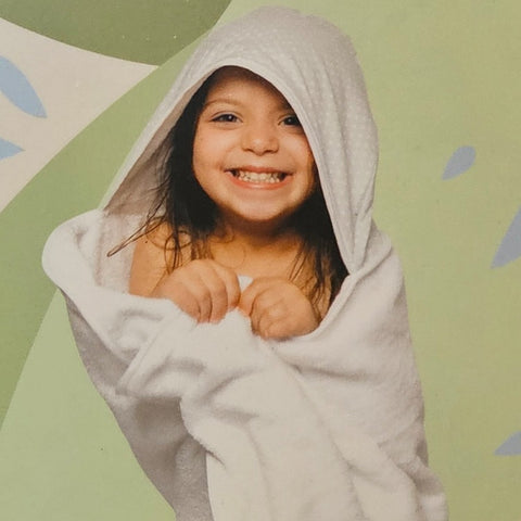 HOODED TODDLER TOWEL