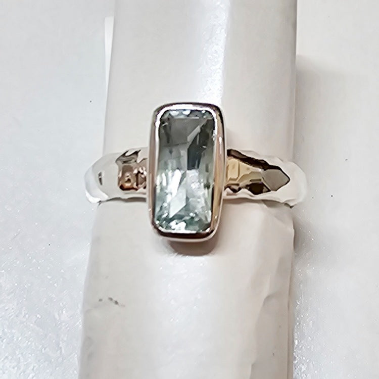 RING AUSTRALIAN AQUAMARINE SIZE 8