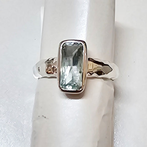 RING AUSTRALIAN AQUAMARINE SIZE 8