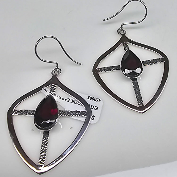 ENTIA HOOK EARRINGS INDIAN GARNET