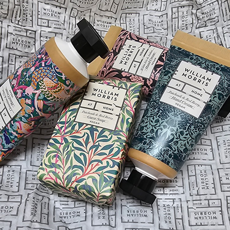 VELVETY SOFT HAND CARE POUCH