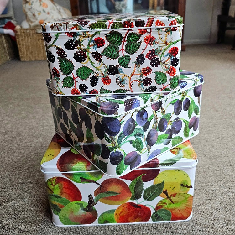 SET THREE SQUARE CAKE TINS