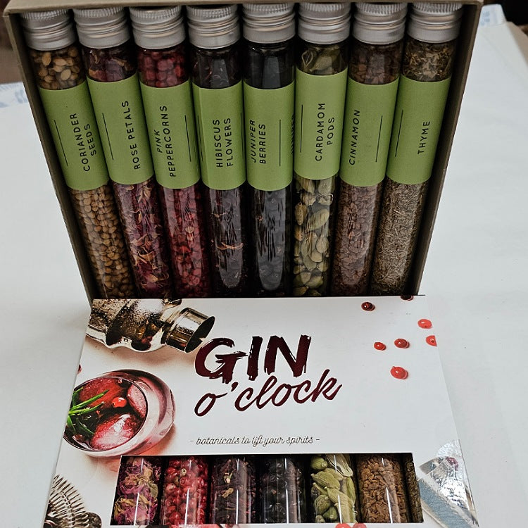 BOTANICALS TO LIFT YOUR SPIRITS - ESPECIALLY GIN