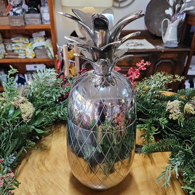 PINEAPPLE CHAMPAGNE BUCKET