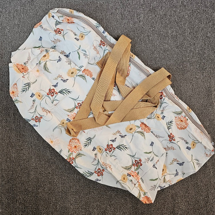 FOLD UP ZIP TOTE