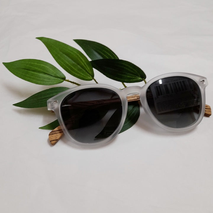 POLARISED SUNGLASSES WOODEN ARMS