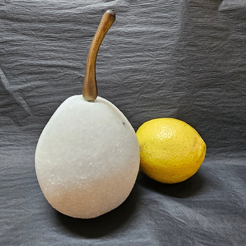 WHITE QUARTZ DECORATIVE PEAR SMALL