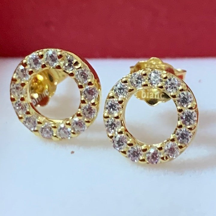 CUBIC ZIRCONIA CIRCLE STUD