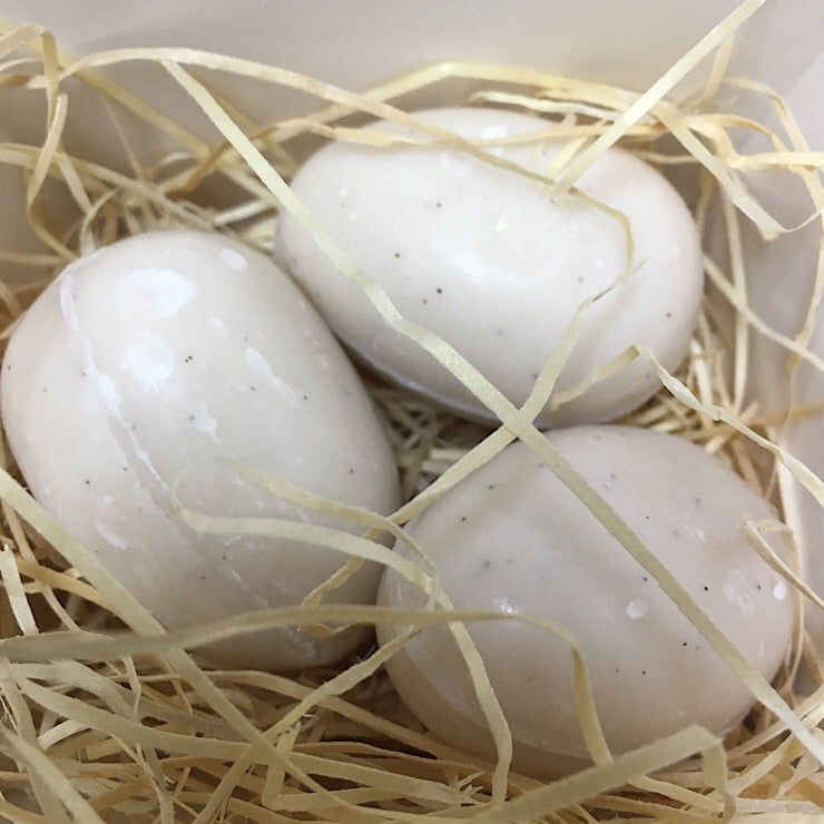 3 TAKE AWAY BOXED IVORY SOAP