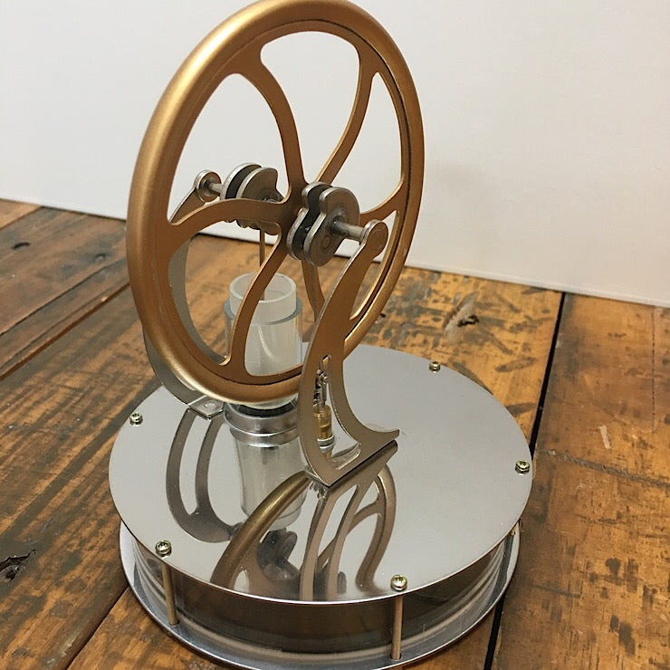 STIRLING ENGINE PORTABLE POWERHOUSE