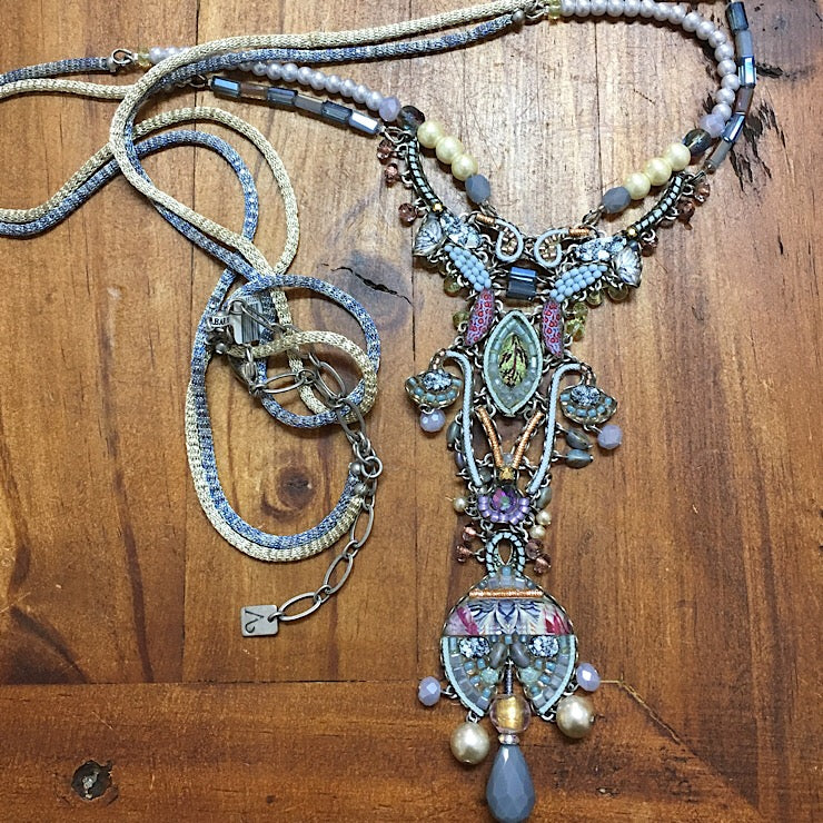 LONG STATEMENT AYALABAR NECKLACE