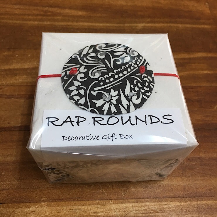 SQUARE CARDBOARD GIFT BOXES