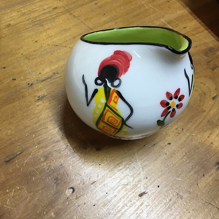 SMALL CERAMIC MILK JUG