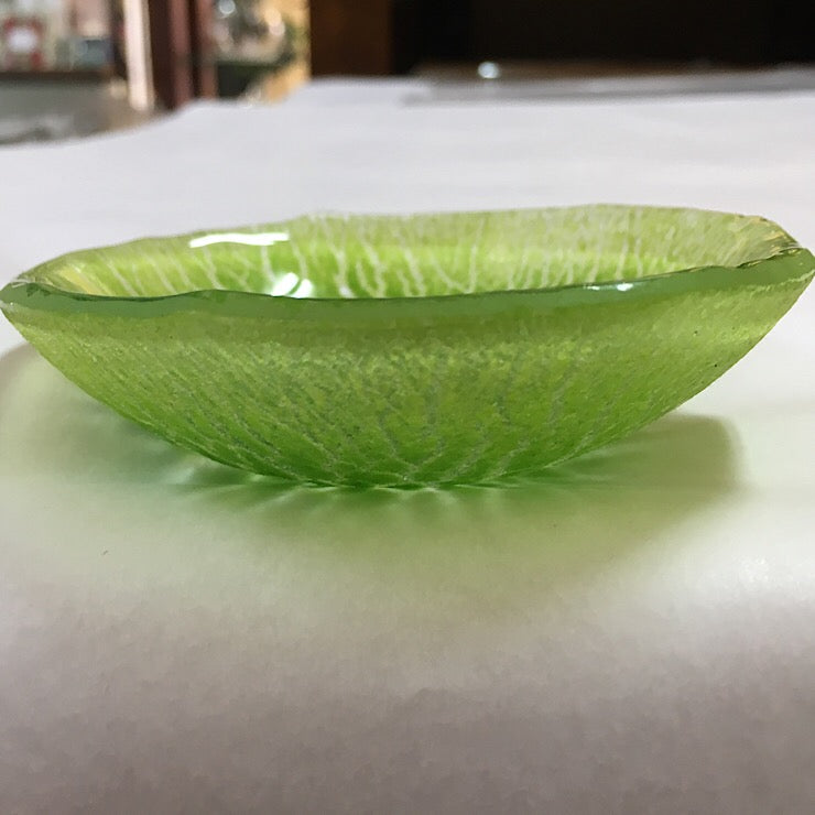 TEXTURED SMALL GREEN GLASS BOWL