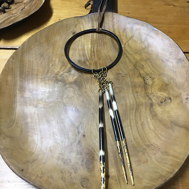 STUNNING LEATHER HORN BRASS PORCUPINE QUILLS NECKLACE