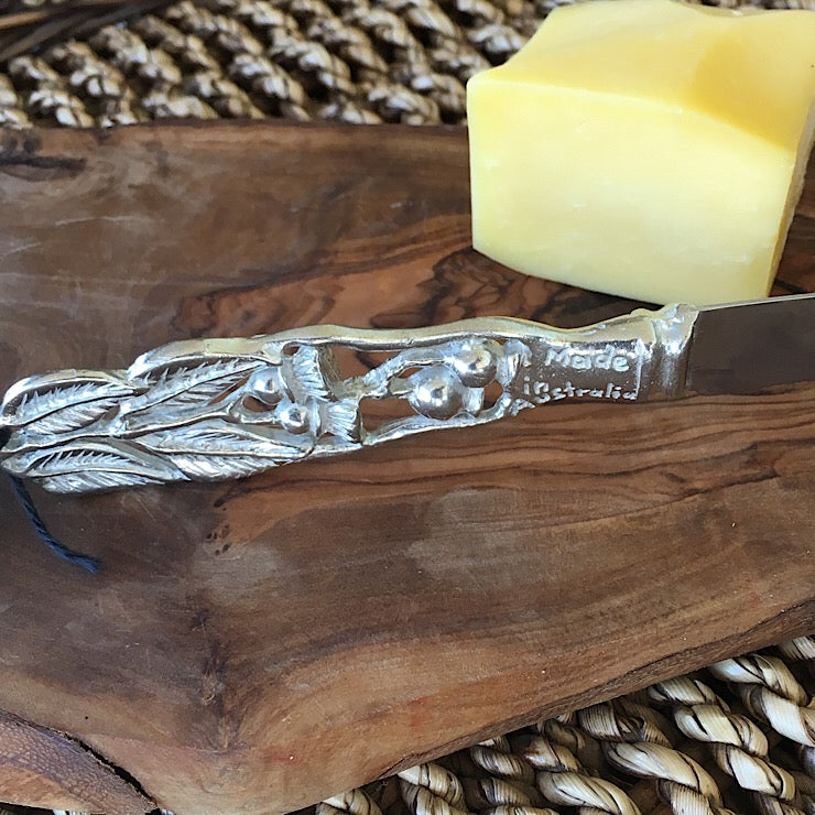 AUSTRALIAN MADE SILVER PEWTER CHEESE KNIVES