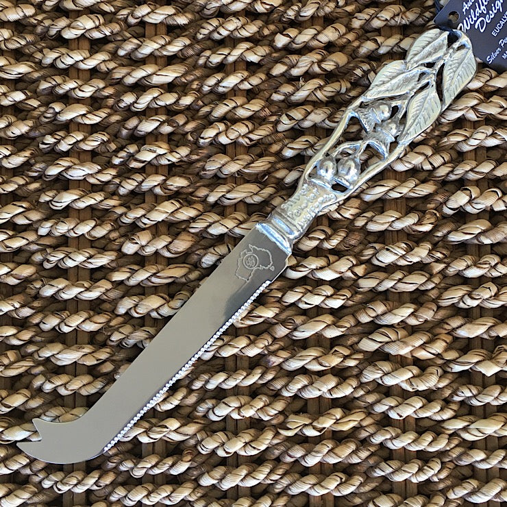 AUSTRALIAN MADE SILVER PEWTER CHEESE KNIVES