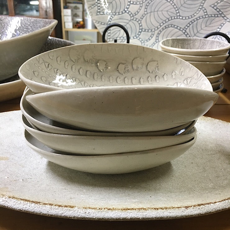 SMALL CERAMIC OVAL DISH