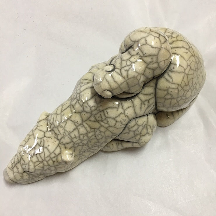 CERAMIC MOTHER POLAR BEAR WITH BABY CUB ORNAMENT