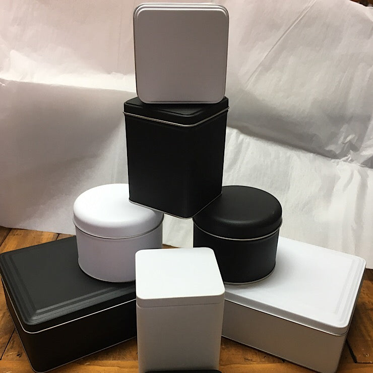 BLACK SQUARE FLAT TIN