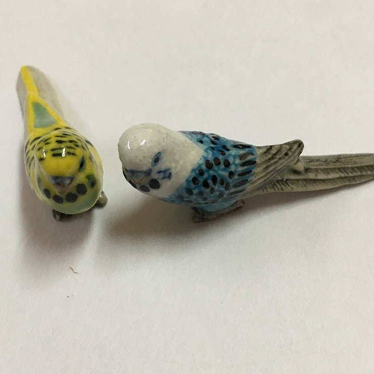 PORCELAIN FIGURINES BUDGERIGAR PAIR BLUE YELLOW
