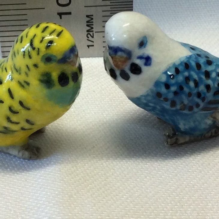 PORCELAIN FIGURINES BUDGERIGAR PAIR BLUE YELLOW