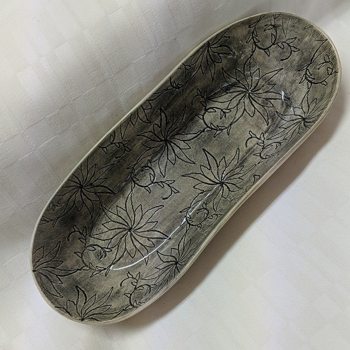 CERAMIC BREAD BASKET BLACK LACE