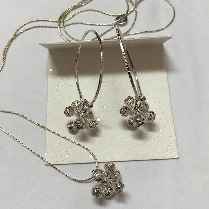 STERLING SILVER GUMNUT CLUSTER HOOP EARRINGS