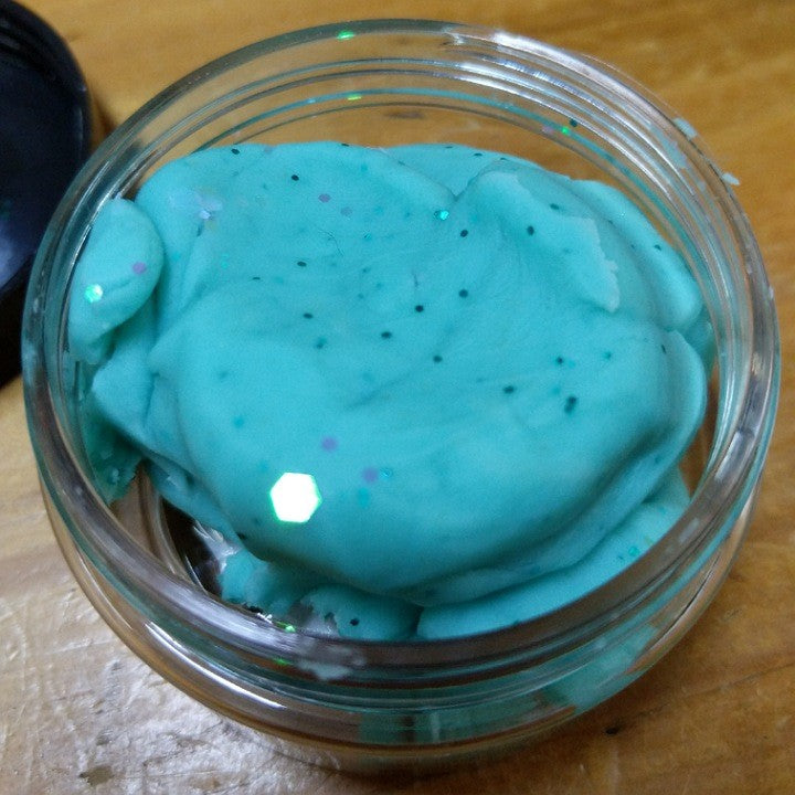 GLITTERY WILD PLAY DOUGH