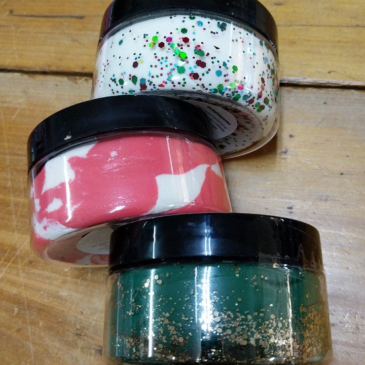 GLITTERY WILD PLAYDOUGH