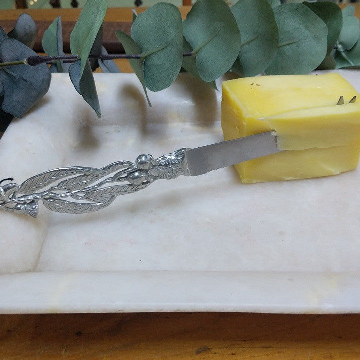 AUSTRALIAN MADE SILVER PEWTER CHEESE KNIVES