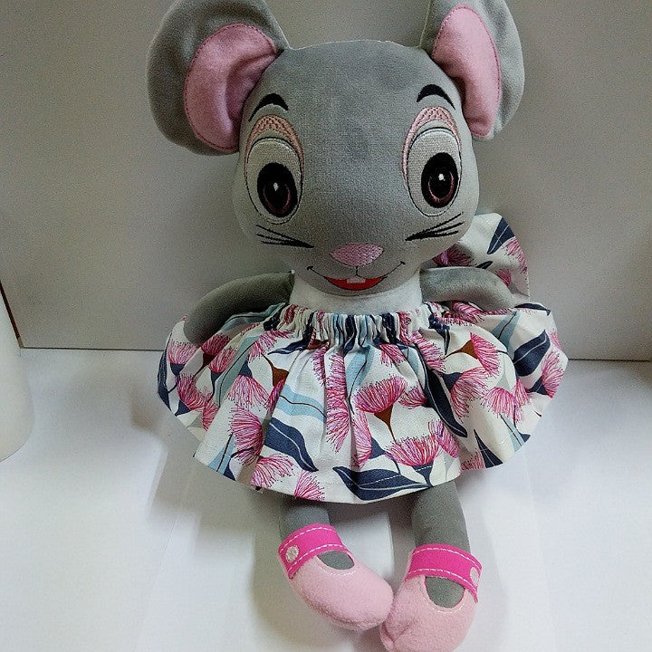 AUSTRALIAN HANDMADE SOFT TOY MOUSE GIRL