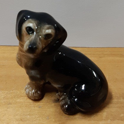 CERAMIC TRINKET DACHSHUND SITTING
