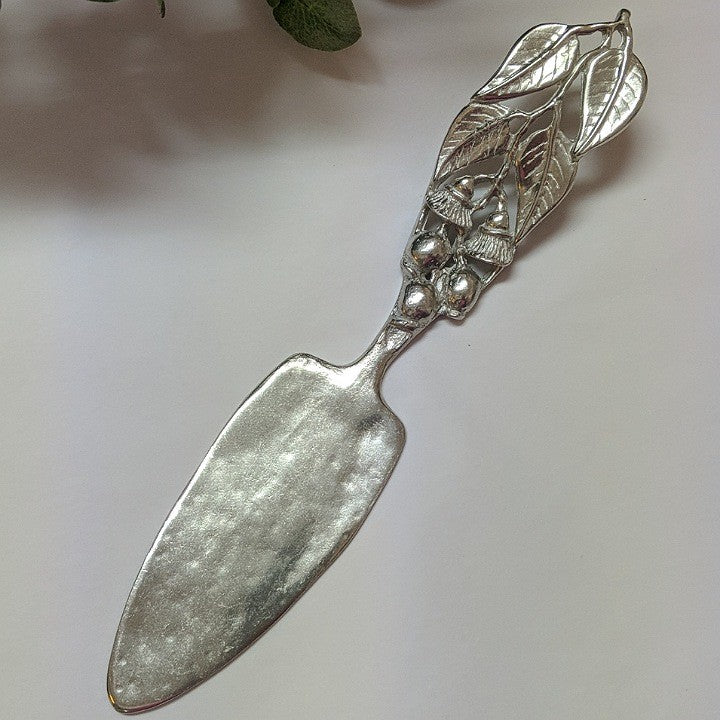 AUSTRALIAN MADE SILVER PEWTER CAKE SERVERS