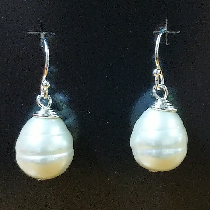 MOKO EARRINGS SPANISH PEARL 925 HOOK