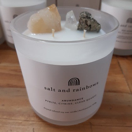 CANDLE WITH CRYSTALS WILD LEMONGRASS