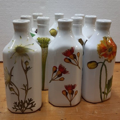 ANGUS AND CELESTE BOTTLE VASE