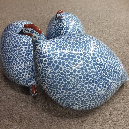 CERAMIC GUINEA FOWL BLUE