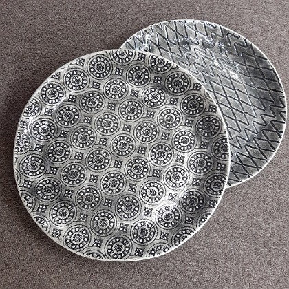 WONKIWARE CERAMIC CAKE PLATE