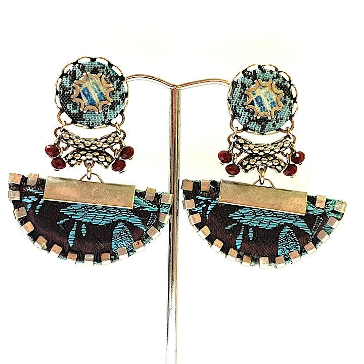 AYALABAR BLUE SEMI EARRINGS