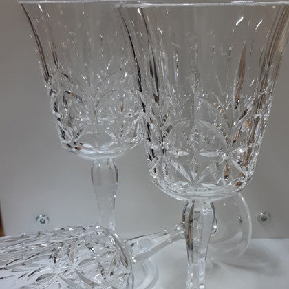 ACRYLIC CRYSTAL CUT CLEAR WINE GLASS