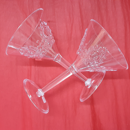 CLEAR ACRYLIC MARTINI GLASS
