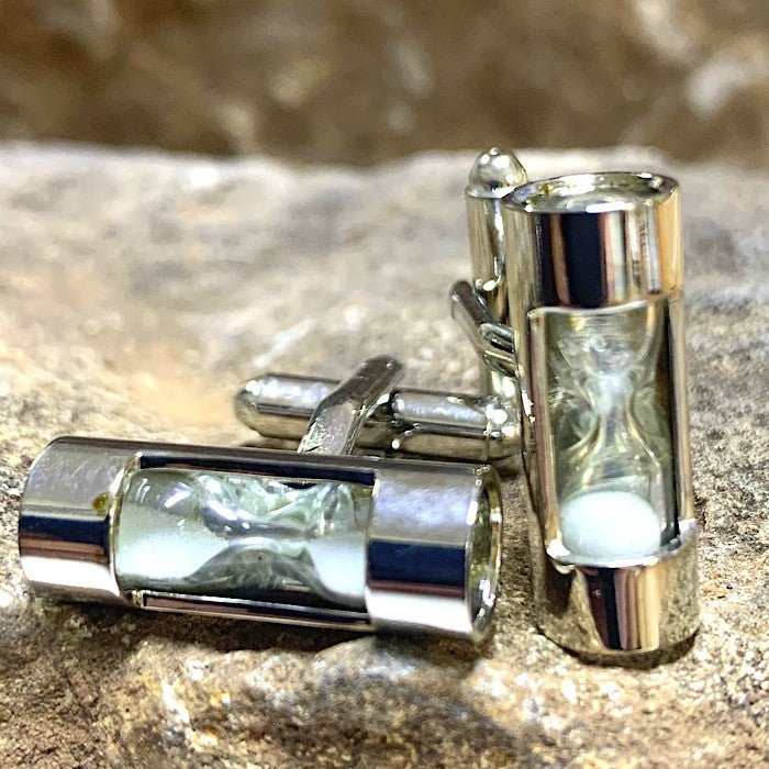 CUFFLINKS WHITE SAND TIMERS
