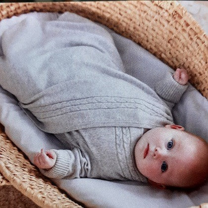 BABY WRAP BLANKET WITH SLEEVES