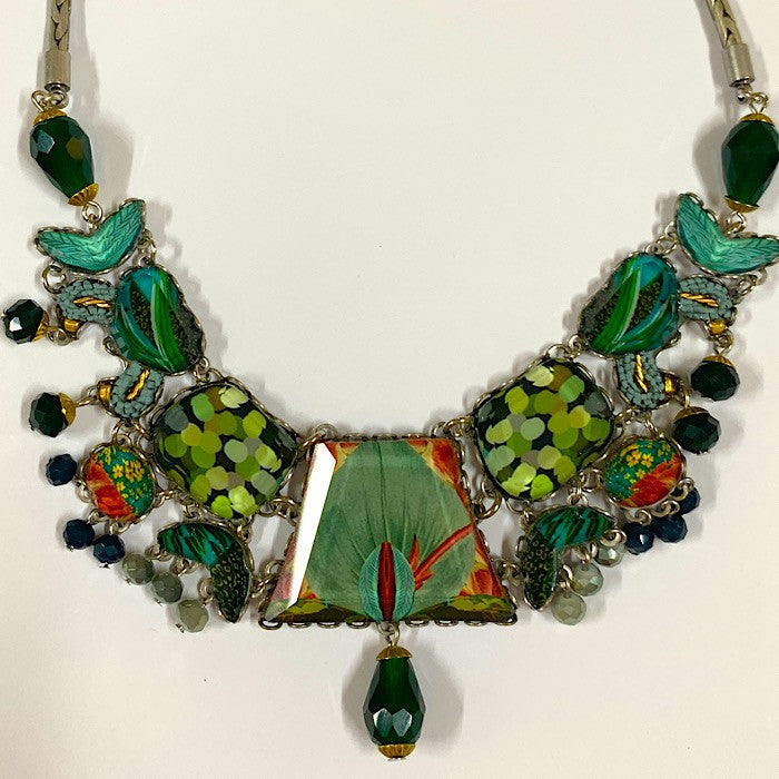 AYALABAR NECKLACE ON CHAIN