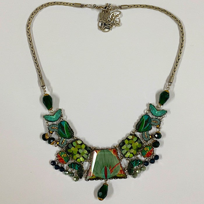 AYALABAR NECKLACE ON CHAIN