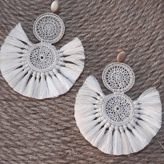 BILUM AND BILAS STATEMENT EARRINGS GOLD