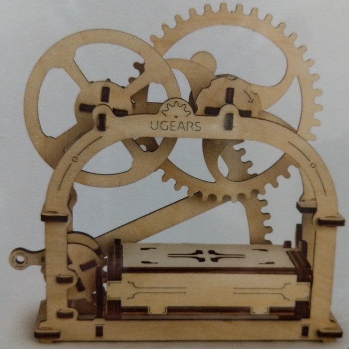 UGEARS WOODEN MECHANICAL MODEL