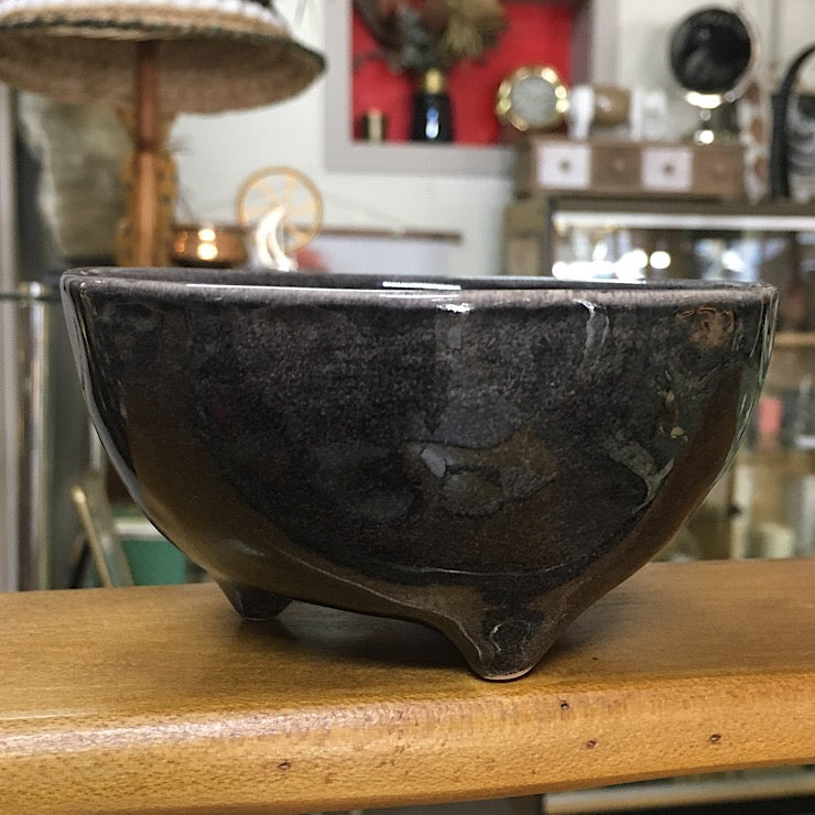 NORDIC COAL BOWL ON FEET